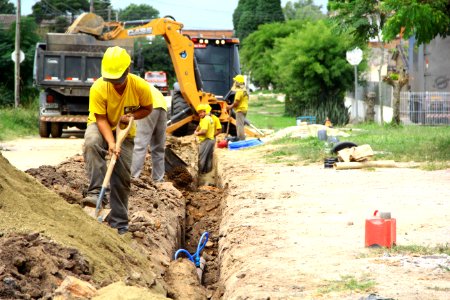 26.03.2019 - Gab Vice Prefeito - Prefeito em exercício vistoria obras do SANEP - Foto Marcel Avila