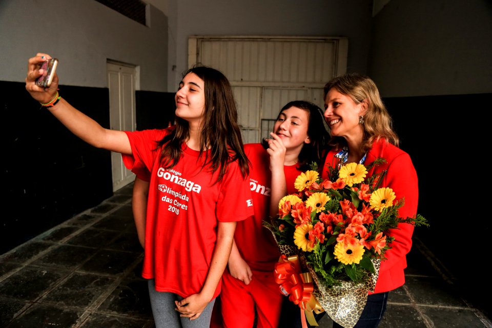 09.10.2018 - Prefeita Paula Mascarenhas durante palestra aos alunos do 9° ano do Colégio Gonzaga - Foto: Gustavo Vara
