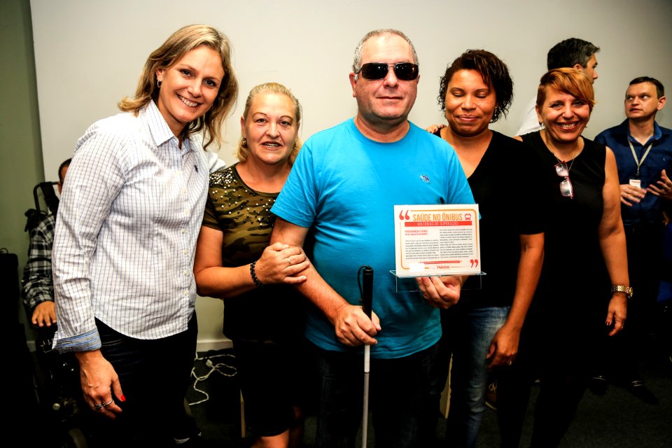 13.04.2018 - Prefeita Paula Mascarenhas    no lançamento da ampliação da cobertura da Estratégia Saúde da Família para 80% e lançamento da 4 edição do Saúde no Ônibus, que desta vez divulgará Histórias de Vida e Superação contatos por anônimos - Foto: Gus