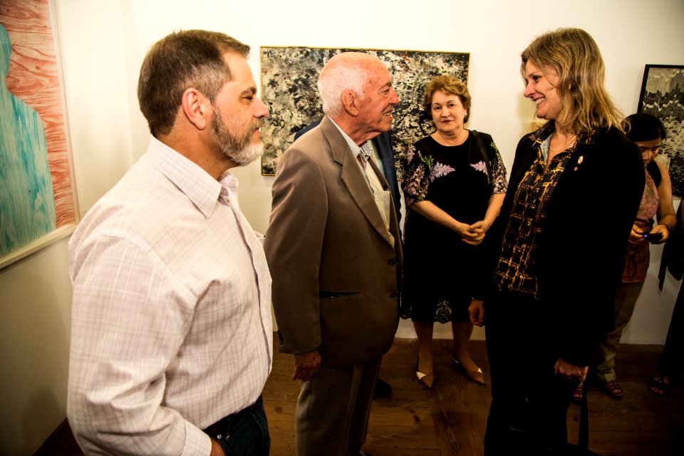 07.11.2018 - Prefeita Paula Mascarenhas participa da abertura da exposição L.C. VINHOLES: CONSTELAÇÕES E FRONTEIRAS DISSIPADAS - comemorações do 32º aniversário de fundação do Museu - Foto: Gustavo Vara