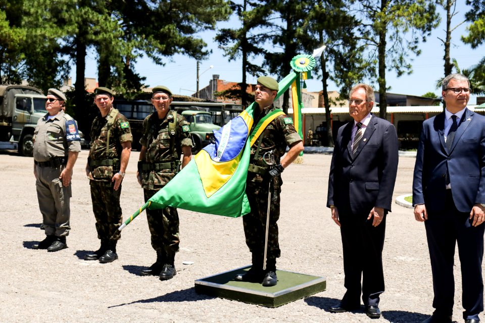 19.11.2018 - Vice Idemar na cerimônia do dia da Bandeira no 9º batalhão militar - FotoMichelCorvello