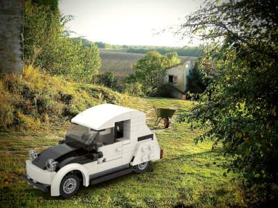 Citroën 2CV: Digital File