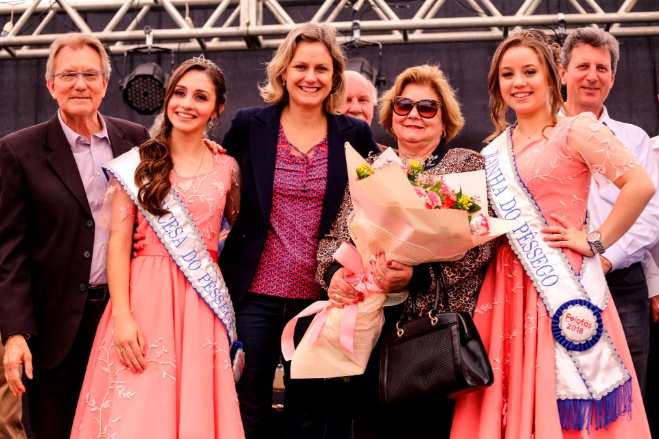 02.12.2018 Abertura Oficial da Festa Municipal do Pêssego - Fotos Gustavo Mansur