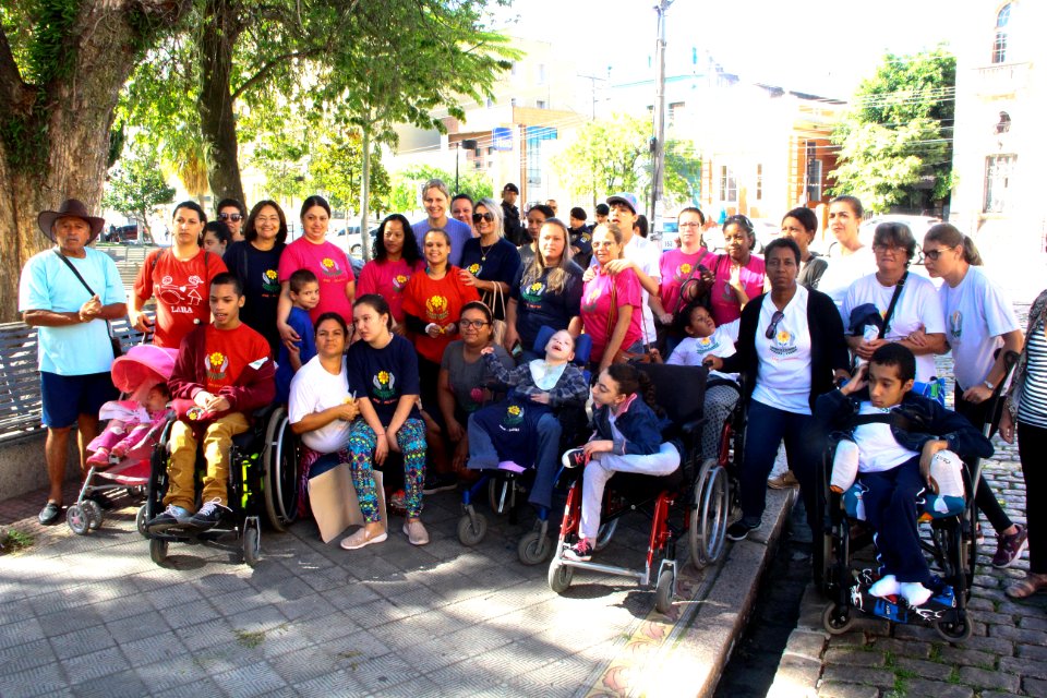 14.03.2018 - Gab Prefeita - Reunião com usuários da APAE - Foto Marcel Avila