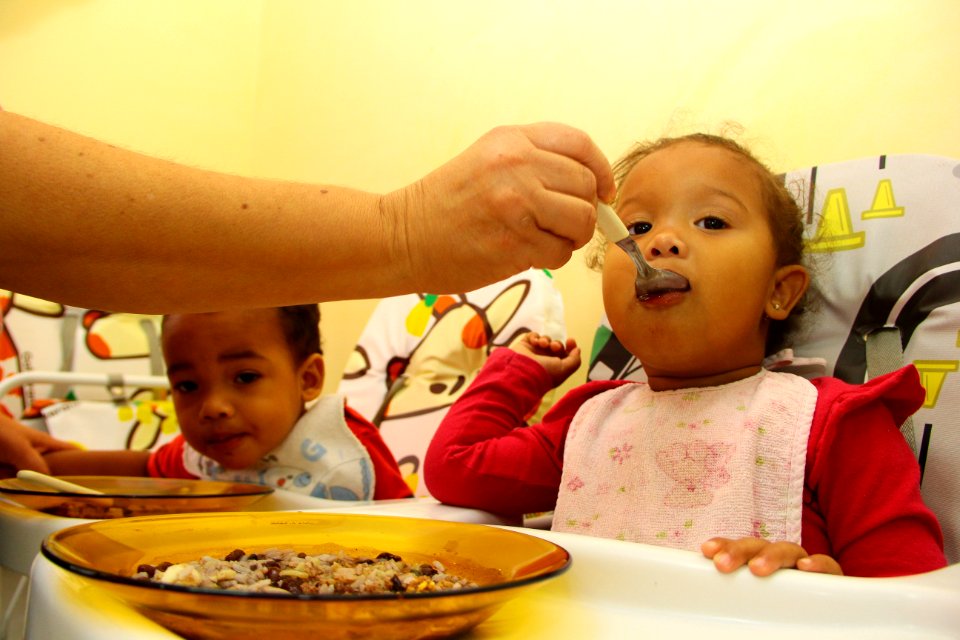02.05.2018 - SMED - Merenda escolar - foto Marcel Avila