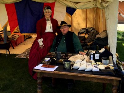 Living History: Sutler and His Wife