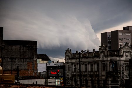 29.09.2018 - Forte temporal atinge a cidade de Pelotas - Foto: Gustavo Vara
