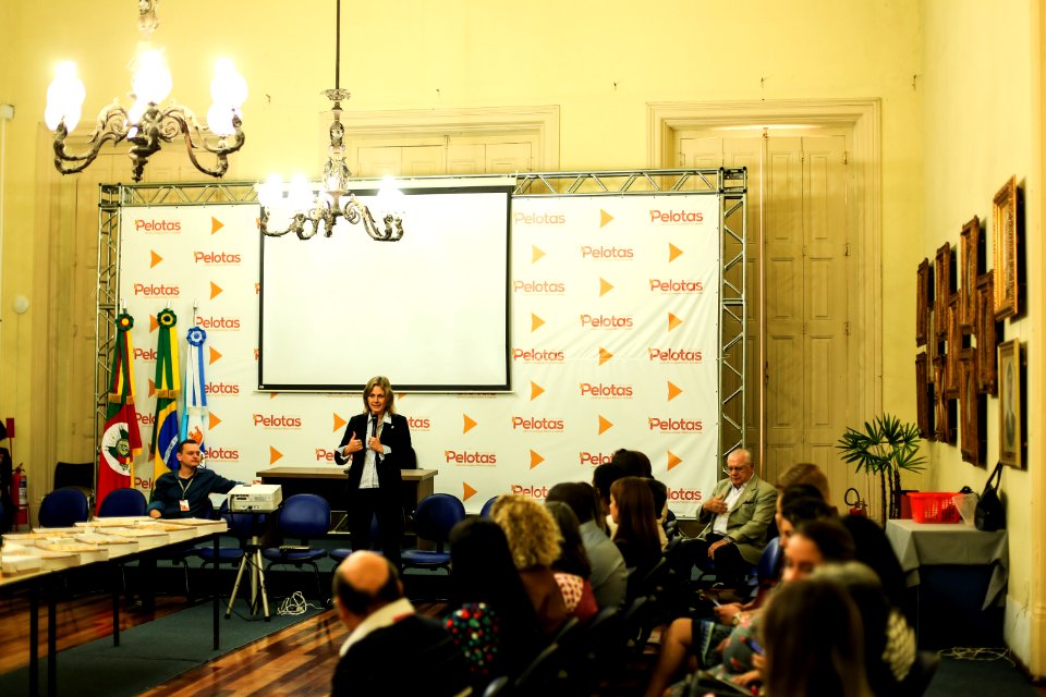 13.04.2018 - Prefeita Paula Mascarenhas  participa de café da manhã com novas equipes da Estratégia de Saúde da Família - Foto: Gustavo Vara