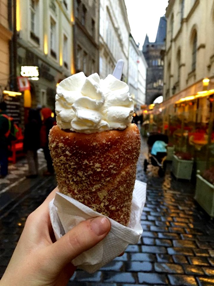Prague chimney cake