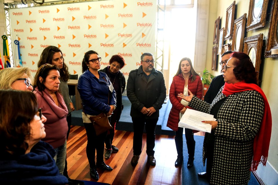 13.07.2018 - Secretária Clotilde Victória recebe comissão de mulheres no Salão Nobre - Foto: Gustavo Vara