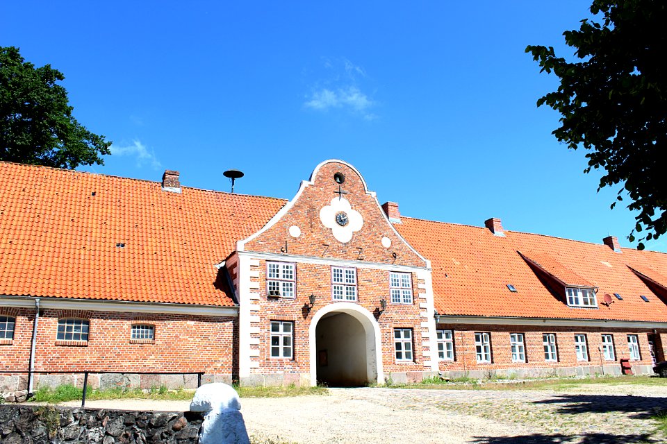 Gut Rastorf - Mittelteil des Torhauses