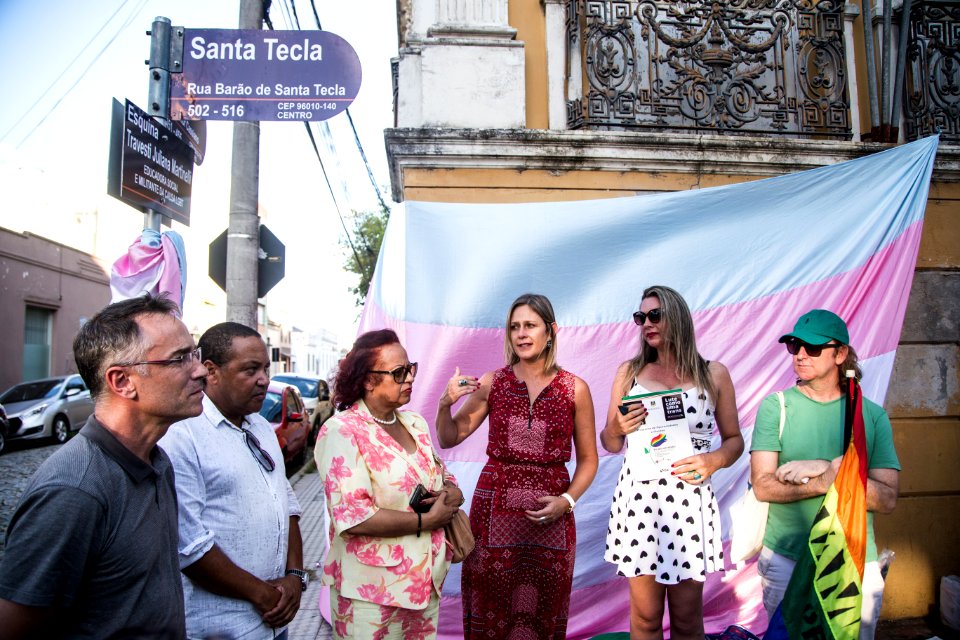 29.01.2019 - Inauguração da Travessa Travesti Juliana Martinelli na esquina das ruas Barão de Santa Tecla e Cassiano - Foto: Gustavo Vara