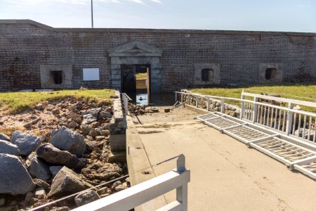 091317 FortSumter 01