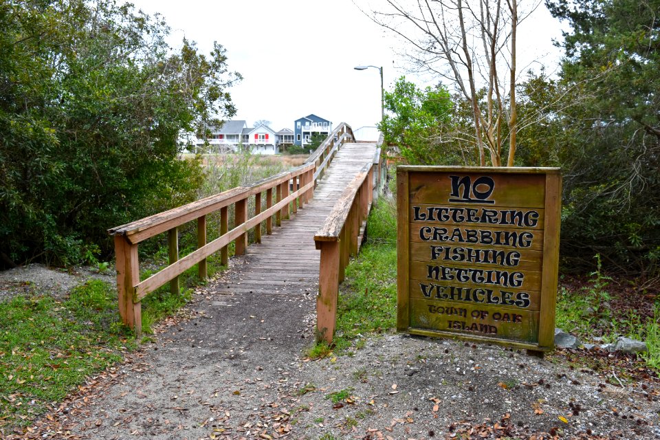 Oak Island SE 20th St ncwetlands AM (1)