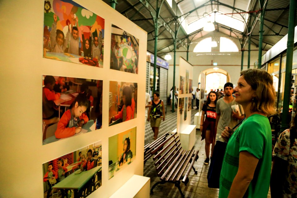 14.01.2019 - Prefeita Paula Mascarenhas e o vice Idemar Barz prestiam a abertura da exposição fotográfica 'Um olhar para o amanhã' - Foto: Gustavo Vara