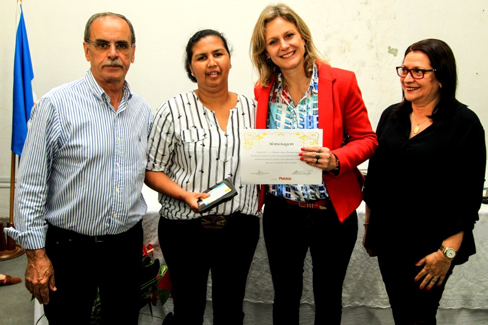 19.10.2018 - Prefeita Paula Mascarenhas durante homenagem ao Dia do Professor aos professores da rede municipal - Foto: Gustavo Vara