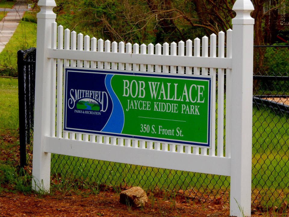 sign Bob Wallace Jaycee park ncwetlands KG
