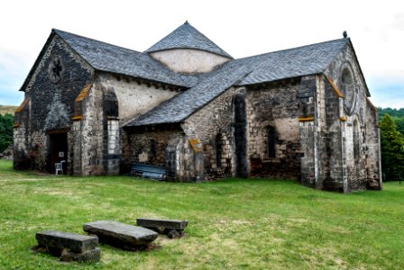 Abbaye de Mègemont à Chassagne 04