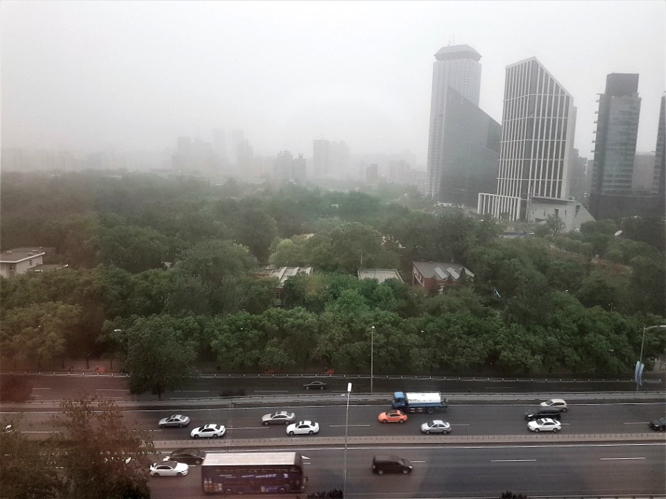Smog Pollution Smog and dust in Beijing May 2017 (1)