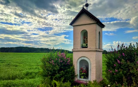 Przydrożna kapliczka. Południowe Podlasie  Wayside shrine. South Podlasie