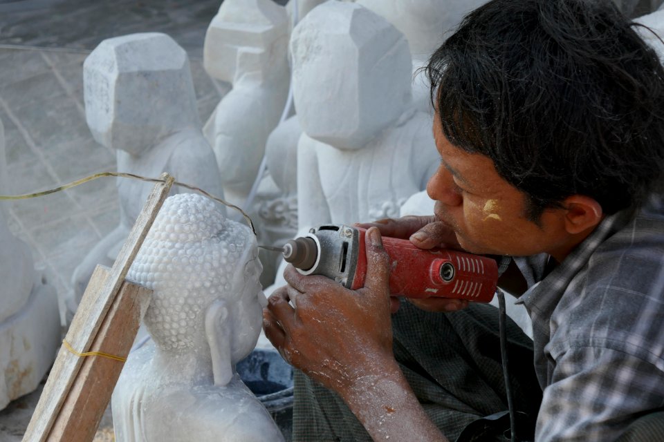 The Buddha Statue Maker