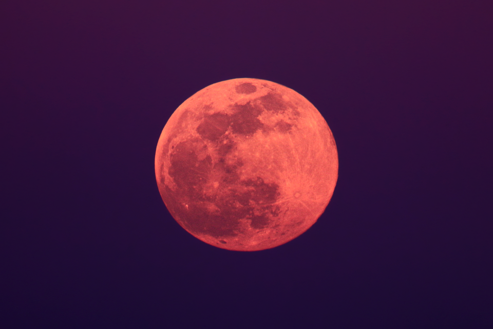 Moon 042621 2