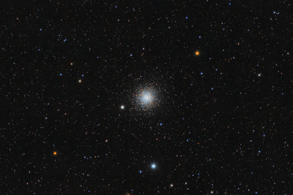 M15 5a11
