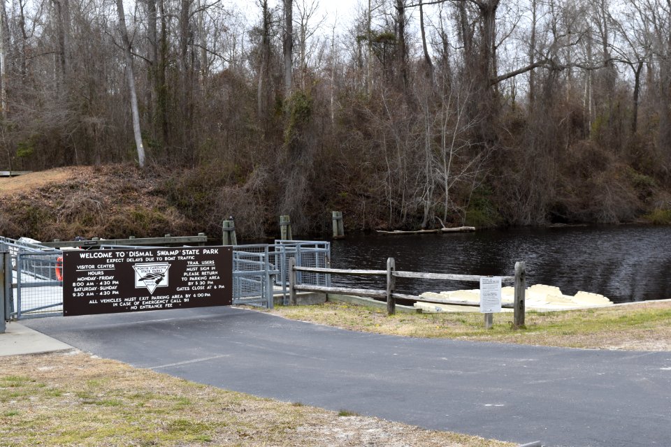 other park gate Dismal Swamp SP ncwetlands AM (108)