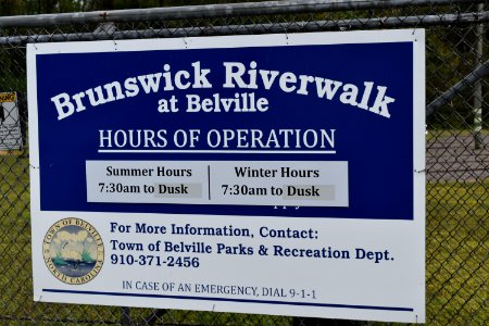 sign Riverwalk Park ncwetlands AM (1)