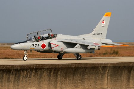 6352 T-4 96-5779:779, 304 Hikotai:8 Kokudan