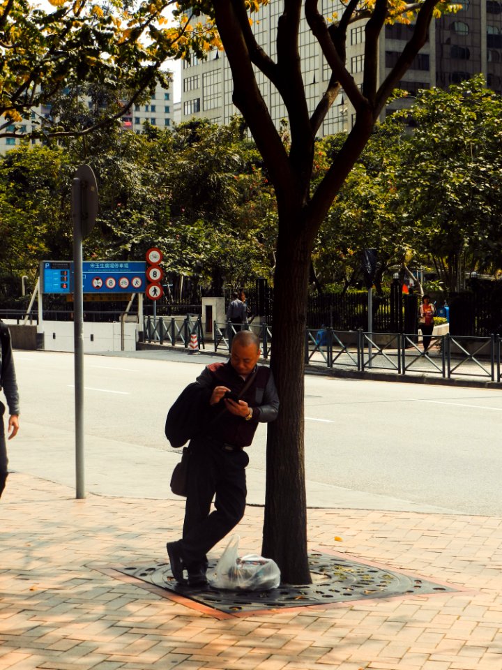 Leaning man in NAPE