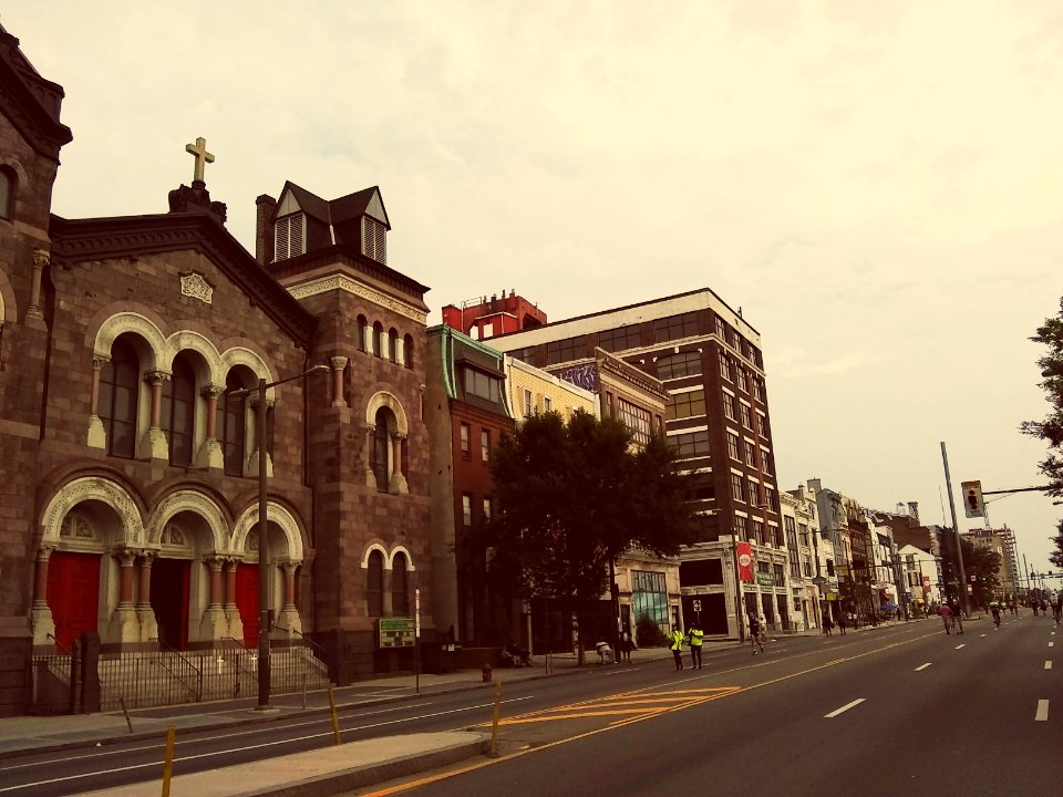 Broad st near Fairmont ave
