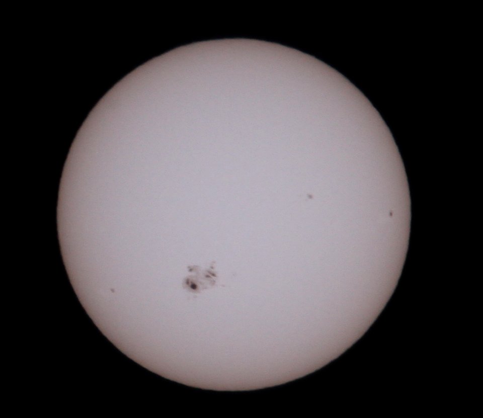 Sunspot 2192 at 22.10