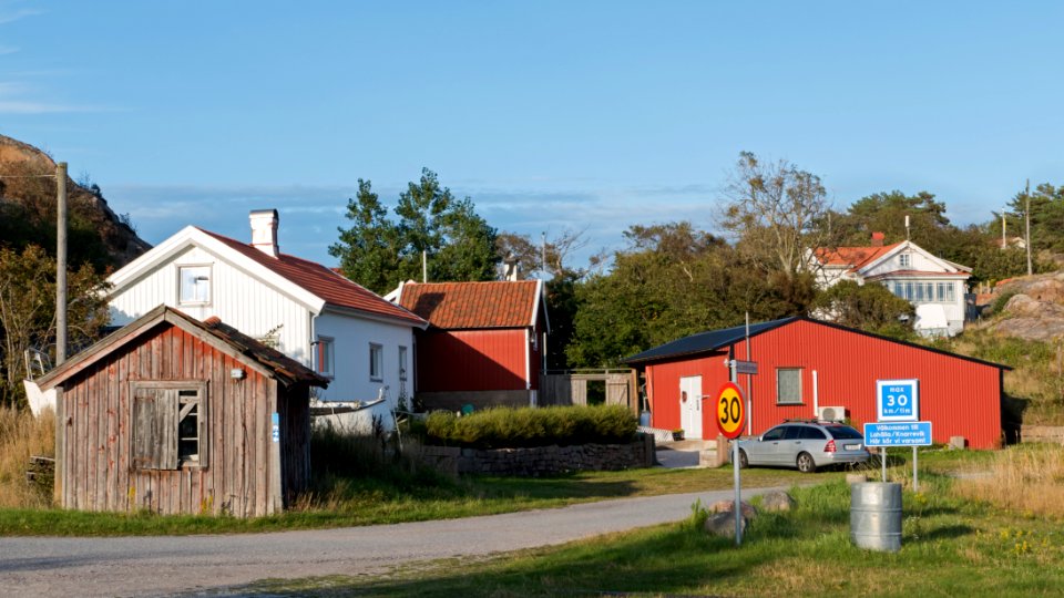 Houses in Lahälla 2 photo