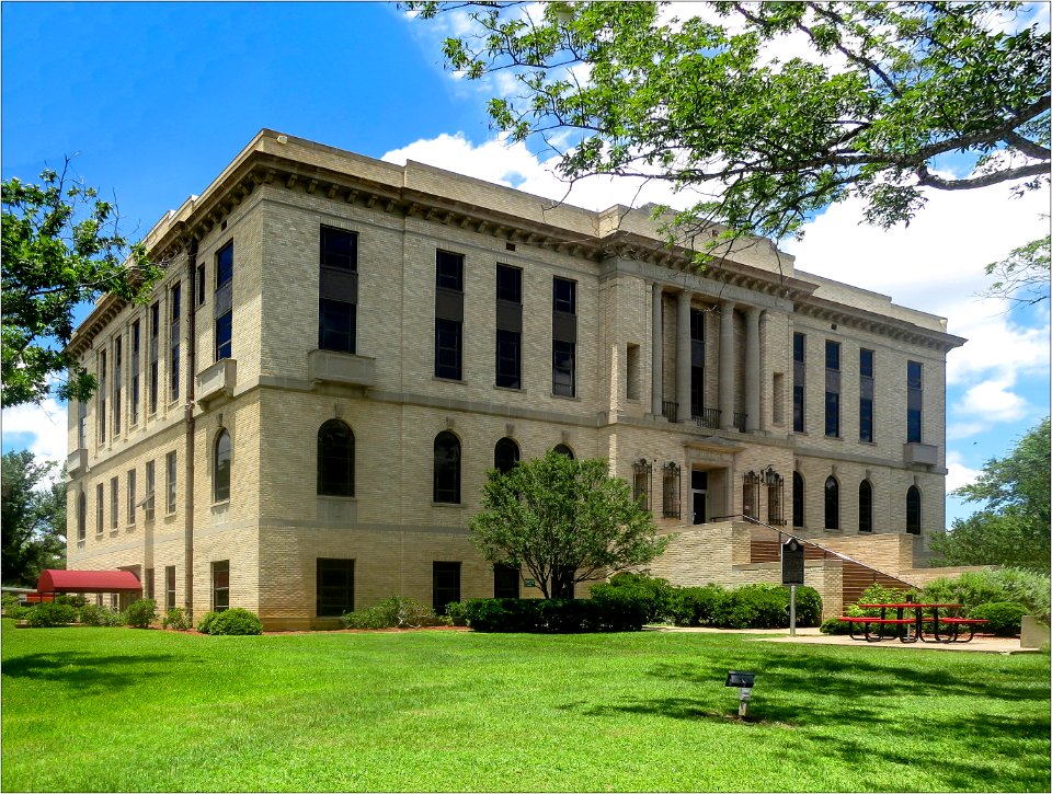 Burleson County Courthouse (Caldwell, Texas)