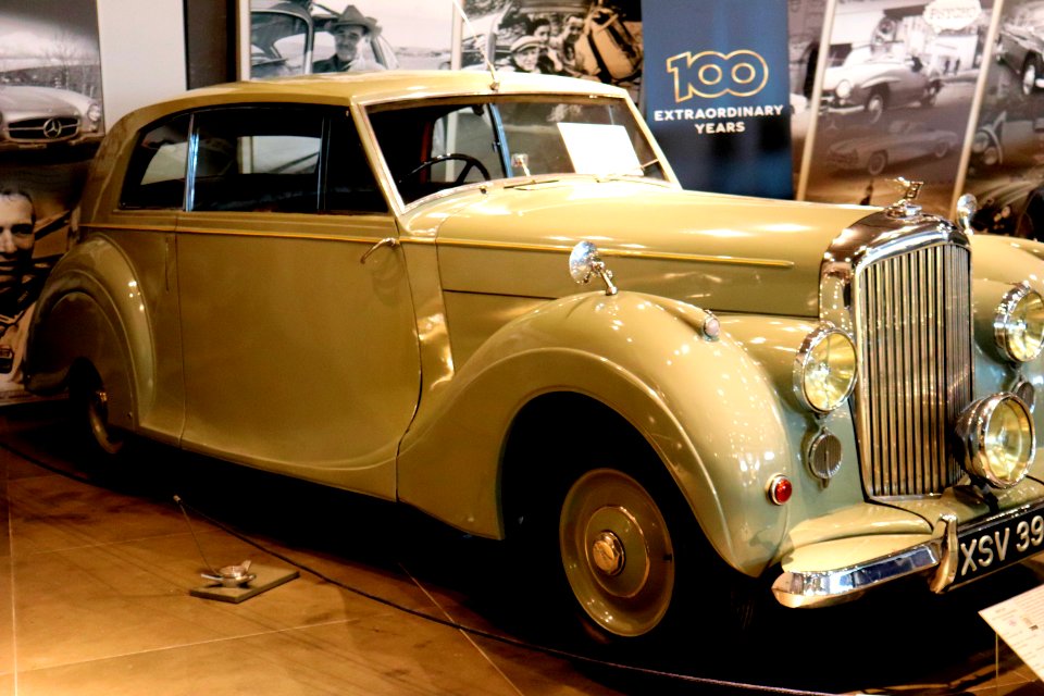 antique car