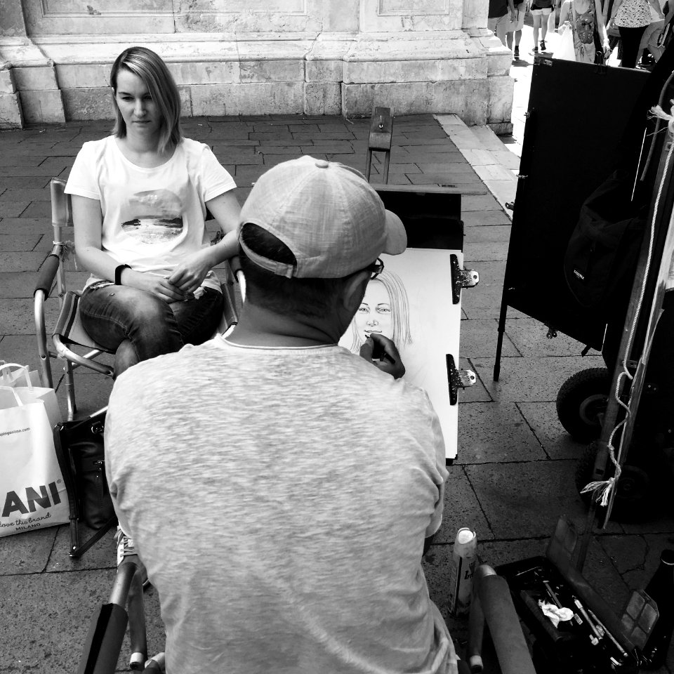 Man Drawing a Portret of Woman, Venice, Italy