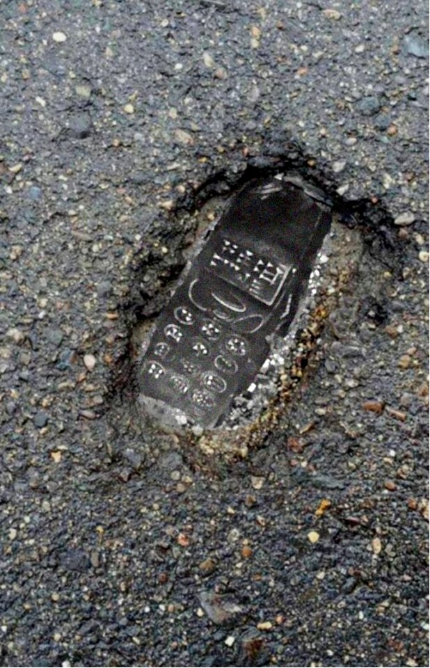 Babylon-Street-Phone