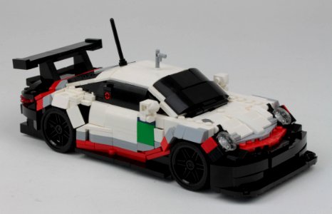 Porsche 911 RSR in scale 1:20