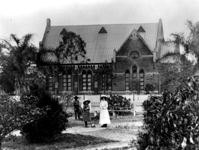 c. 1912. St Andrew's Presbyterian Church, Bolsover Street, Rockhampton. photo