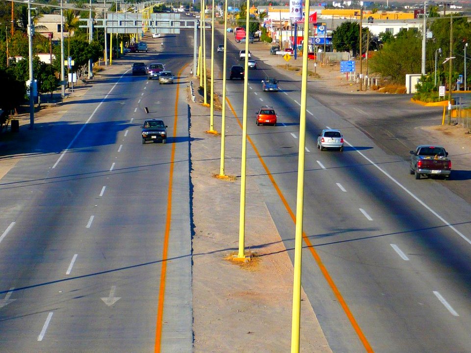 Estrenando puente en chametla conexión aeropuerto Márquez de León