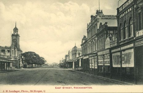c. 1914. Business centre of Rockhampton. photo