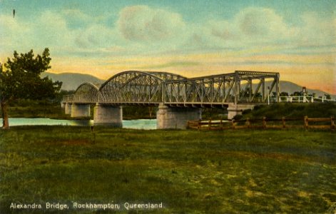 c. 1908. Alexandra Railway Bridge crossing the Fitzroy River, Rockhampton.