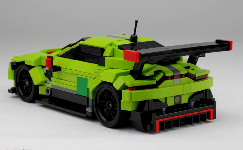LEGO Aston Martin Vantage AMR in scale 1:20 - rear