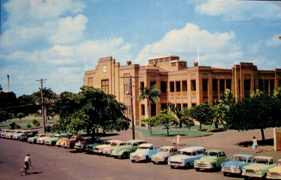 1960s. Rockhamtpon City  Hall.