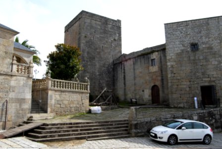 Castillo de Castro Caldelas Ourense photo