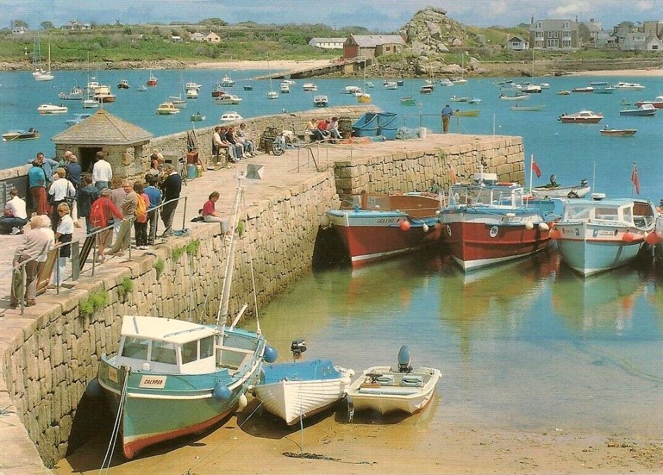 postcard-Isles of Scilly-St.Marys-Old Quay