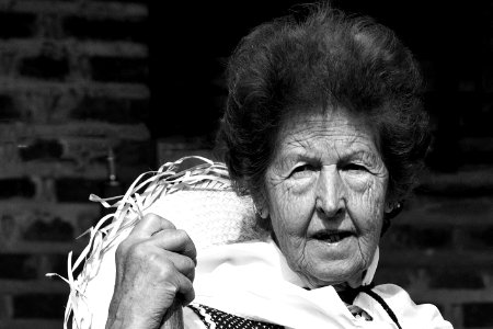 Old lady in Saldana Spain
