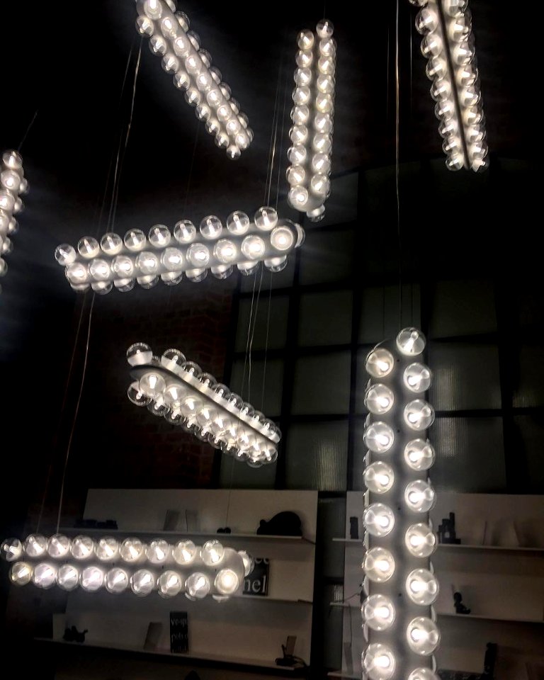 Prop Light Double Suspension Light Replica