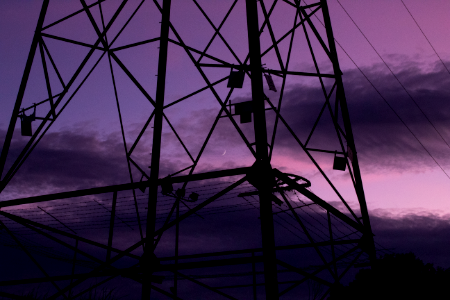 pylon 4